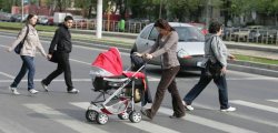 (PAGINA DE SĂNĂTATE) Puful de plop poate provoca alergii (PAGINA DE SĂNĂTATE) Puful de plop poate provoca alergii