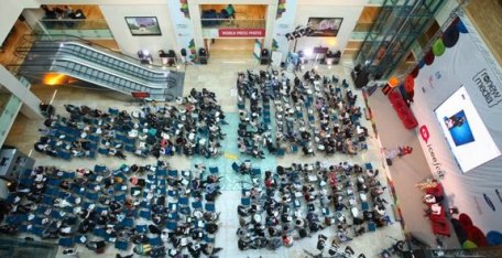 Marile nume ale Internetului se adună din nou la București Marile nume ale Internetului se adună din nou la București