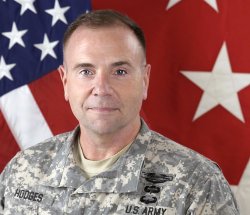 (ÎNCOTRO?) Gen. Ben Hodges (SUA): Vladimir Putin încearcă să deţină controlul asupra gurilor Dunării (ÎNCOTRO?) Gen. Ben Hodges (SUA): Vladimir Putin încearcă să deţină controlul asupra gurilor Dunării