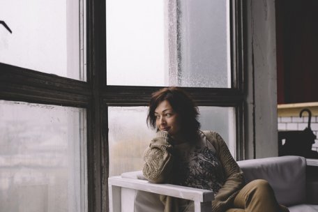 Eugenia Boldescu și „umbrela” sub care vrea să adune artiștii din țară Eugenia Boldescu și „umbrela” sub care vrea să adune artiștii din țară