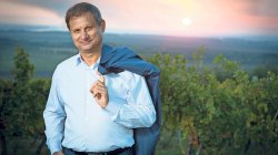 Moldovan winemakers turn their eyes to the west Moldovan winemakers turn their eyes to the west