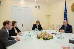 Pavel Filip: Un acord cu FMI înseamnă reîntoarcerea încrederii partenerilor străini în Moldova Pavel Filip: Un acord cu FMI înseamnă reîntoarcerea încrederii partenerilor străini în Moldova