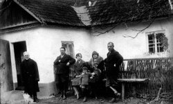 În culisele Istoriei: EXPONENTA UNEI GENERAȚII În culisele Istoriei: EXPONENTA UNEI GENERAȚII