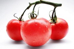 Cum te ajută roşia să scapi de cicatricile lăsate de acnee Cum te ajută roşia să scapi de cicatricile lăsate de acnee