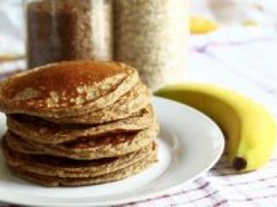 Clătite sănătoase cu doar două ingrediente Clătite sănătoase cu doar două ingrediente