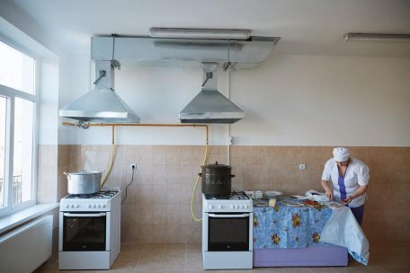 În grădinițele din sate, copiii mănâncă sănătos În grădinițele din sate, copiii mănâncă sănătos