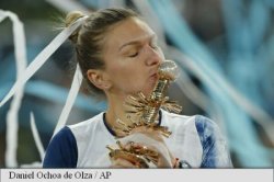 Simona Halep a câștigat turneul WTA de la Madrid pentru al doilea an la rând Simona Halep a câștigat turneul WTA de la Madrid pentru al doilea an la rând