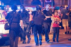 Explozia de la Manchester Arena: Reacţia Iiderilor de la nivel mondial/ Juncker: Este un şoc profund Explozia de la Manchester Arena: Reacţia Iiderilor de la nivel mondial/ Juncker: Este un şoc profund