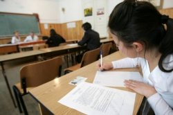 Al patrulea examen de bacalaureat, alți doi elevi eliminați Al patrulea examen de bacalaureat, alți doi elevi eliminați