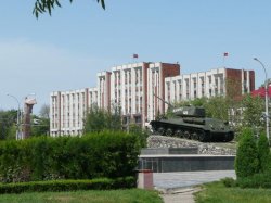 Câți bani trebuie să scoți din buzunar ca să devii student Câți bani trebuie să scoți din buzunar ca să devii student