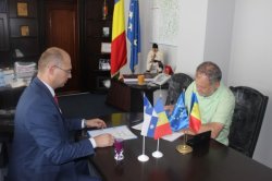 UNIRE: Un județ din România se înfrățește cu raionul Nisporeni din R. Moldova UNIRE: Un județ din România se înfrățește cu raionul Nisporeni din R. Moldova