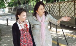 VIDEO: O mai țineți minte pe fetița celei mai bătrâne mame din LUME? Iata cum arată azi ELIZA și ce face VIDEO: O mai țineți minte pe fetița celei mai bătrâne mame din LUME? Iata cum arată azi ELIZA și ce face