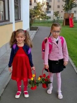 VIDEO: O mai ţineţi minte pe fetiţa care ştia tot „Luceafarul”, toate planetele, continentele și capitalele statelor lumii? Avea doar 3 ani ! Cum arată azi şi ce face VIDEO: O mai ţineţi minte pe fetiţa care ştia tot „Luceafarul”, toate planetele, continentele și capitalele statelor lumii? Avea doar 3 ani ! Cum arată azi şi ce face