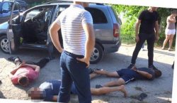 Curier de la Usatîi, prins cu bani pentru ELIBERAREA unui deținut înainte de termen /// VIDEO Curier de la Usatîi, prins cu bani pentru ELIBERAREA unui deținut înainte de termen /// VIDEO