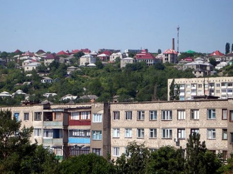 Din dragoste: sinucigaşă la 18 ani Din dragoste: sinucigaşă la 18 ani