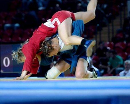 Trei campioni mondiali din R. Moldova la mondialele de sambo Trei campioni mondiali din R. Moldova la mondialele de sambo