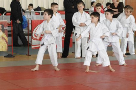 Acţiuni sportive cu ocazia Hramului Chişinăului Acţiuni sportive cu ocazia Hramului Chişinăului