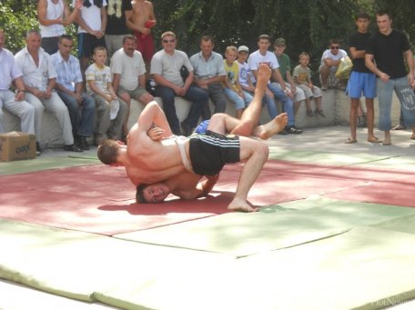 Trânta de Hramul Chişinăului Trânta de Hramul Chişinăului