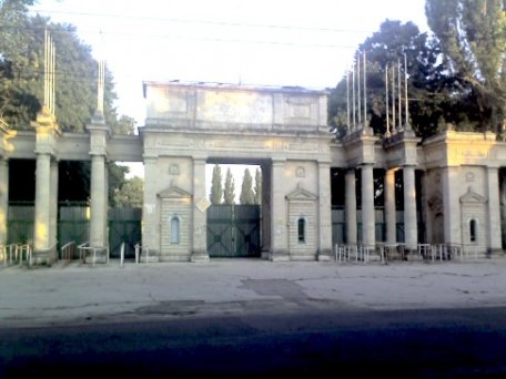 Noi alegem, pe noi ne aleg Noi alegem, pe noi ne aleg