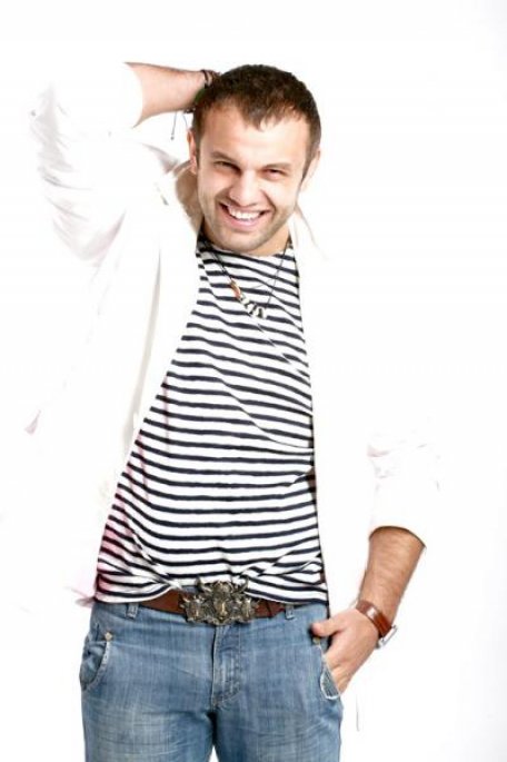 Daniel Racovizza, singur în faţa... modei Daniel Racovizza, singur în faţa... modei