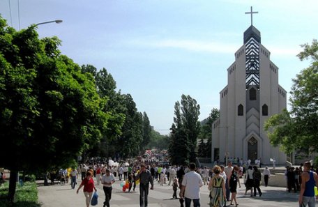 Bălţenii sărbătoresc hramul oraşului Bălţenii sărbătoresc hramul oraşului