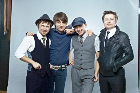 „Snails”, rock mai tare cu trei decibeli „Snails”, rock mai tare cu trei decibeli