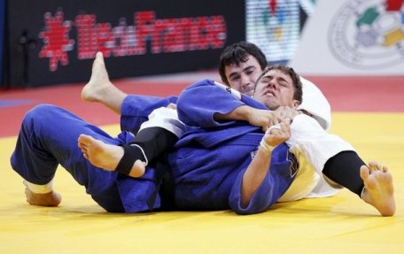 Judocanul Sergiu Toma a primit undă verde spre Jocurile Olimpice de la Londra Judocanul Sergiu Toma a primit undă verde spre Jocurile Olimpice de la Londra