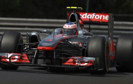 Formula 1: Button: "McLaren este favorită la Spa". Cursa începe mâine la 15:00 Formula 1: Button: "McLaren este favorită la Spa". Cursa începe mâine la 15:00