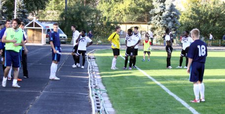 Nemulțumiți de arbitraj, fotbaliștii Olimpiei au PĂRĂSIT terenul în timpul jocului Nemulțumiți de arbitraj, fotbaliștii Olimpiei au PĂRĂSIT terenul în timpul jocului