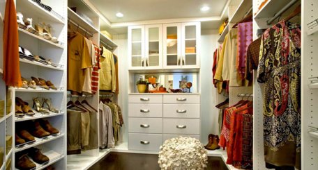 Dressingul, visul oricărei femei Dressingul, visul oricărei femei