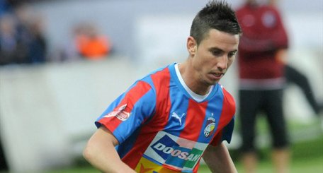 A dat gol după o cursă de 90 de metri A dat gol după o cursă de 90 de metri