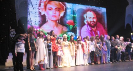 A IX-a ediţie de festival: La „Două inimi gemene” A IX-a ediţie de festival: La „Două inimi gemene”