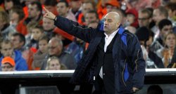 Pe parcursul mandatului lui Gabi Balint, echipa națională a căzut 40 de poziții în clasamentul FIFA Pe parcursul mandatului lui Gabi Balint, echipa națională a căzut 40 de poziții în clasamentul FIFA