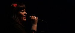 Jazz Cafe a dăruit un concert cu Geta Burlacu Jazz Cafe a dăruit un concert cu Geta Burlacu