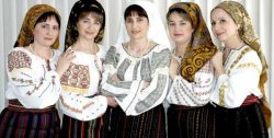În Sfânta Zi de Paşti: Surorile Osoianu, din nou împreună În Sfânta Zi de Paşti: Surorile Osoianu, din nou împreună
