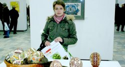 Ecaterina Saviţchi, inspirată de oul nihilist... Ecaterina Saviţchi, inspirată de oul nihilist...