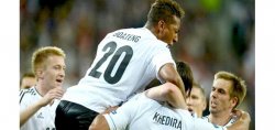 Bierhoff: „Germania e favorită în faţa Italiei” Bierhoff: „Germania e favorită în faţa Italiei”