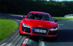 Audi a stabilit un nou record mondial cu un R8 electric Audi a stabilit un nou record mondial cu un R8 electric