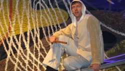 Leo Rudenco: „Spectacolul „Douăsprezece scaune” este, de fapt, despre R. Moldova” Leo Rudenco: „Spectacolul „Douăsprezece scaune” este, de fapt, despre R. Moldova”