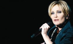 Patricia Kaas, noua Édith Piaf Patricia Kaas, noua Édith Piaf