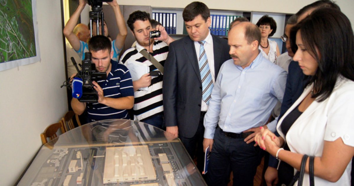 International School of Law and Business