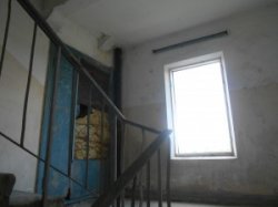 Geamuri și uși noi în blocurile din Chișinău Geamuri și uși noi în blocurile din Chișinău
