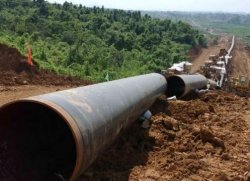 Premierul României Victor Ponta vine în R. Moldova pe 27 august. Moldova a semnat contractul de finanţare a construcţiei GAZODUCTULUI Iaşi-Ungheni Premierul României Victor Ponta vine în R. Moldova pe 27 august. Moldova a semnat contractul de finanţare a construcţiei GAZODUCTULUI Iaşi-Ungheni
