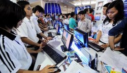 Vietnamul interzice postările online care ar DĂUNA imaginii statului Vietnamul interzice postările online care ar DĂUNA imaginii statului
