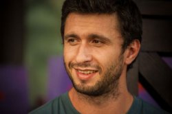 INTERVIU cu Dragoș Bucur: „Principala provocare a fost realizarea unui lungmetraj în 10 zile și cu un buget de 10 ori mai mic” INTERVIU cu Dragoș Bucur: „Principala provocare a fost realizarea unui lungmetraj în 10 zile și cu un buget de 10 ori mai mic”