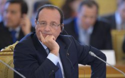 Jurnalistii francezi uciși în Mali: Reuniune de criză la palatul președintelui Francois Hollande Jurnalistii francezi uciși în Mali: Reuniune de criză la palatul președintelui Francois Hollande