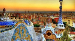 CARTEA ZILEI: „Top 10 Barcelona. Ghid turistic vizual” CARTEA ZILEI: „Top 10 Barcelona. Ghid turistic vizual”