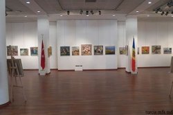 Doi pictori moldoveni şi-au expus lucrările în Turcia Doi pictori moldoveni şi-au expus lucrările în Turcia