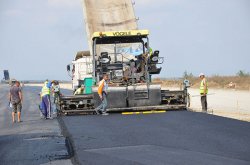 Azerii și cehii fac drumul spre Ungheni, românii lucrează în sudul Moldovei Azerii și cehii fac drumul spre Ungheni, românii lucrează în sudul Moldovei