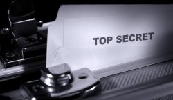Cartea zilei: „Șase decenii de spionaj sovietic în SUA şi în Marea Britanie”, de Chapman Pincher Cartea zilei: „Șase decenii de spionaj sovietic în SUA şi în Marea Britanie”, de Chapman Pincher